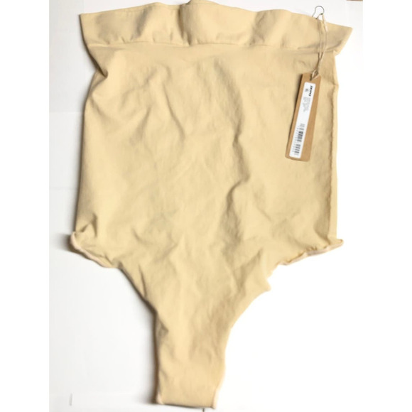 SKIMS Everyday Sculpt High Waist Thong Sand NWT Size 4X - Picture 5 of 9